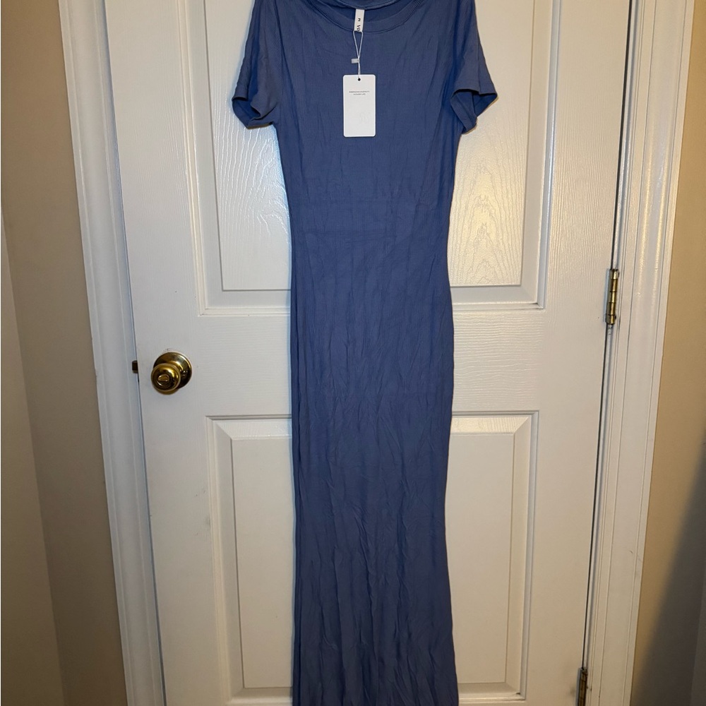 Ribbed Blue Short Sleeve Maxi Dress